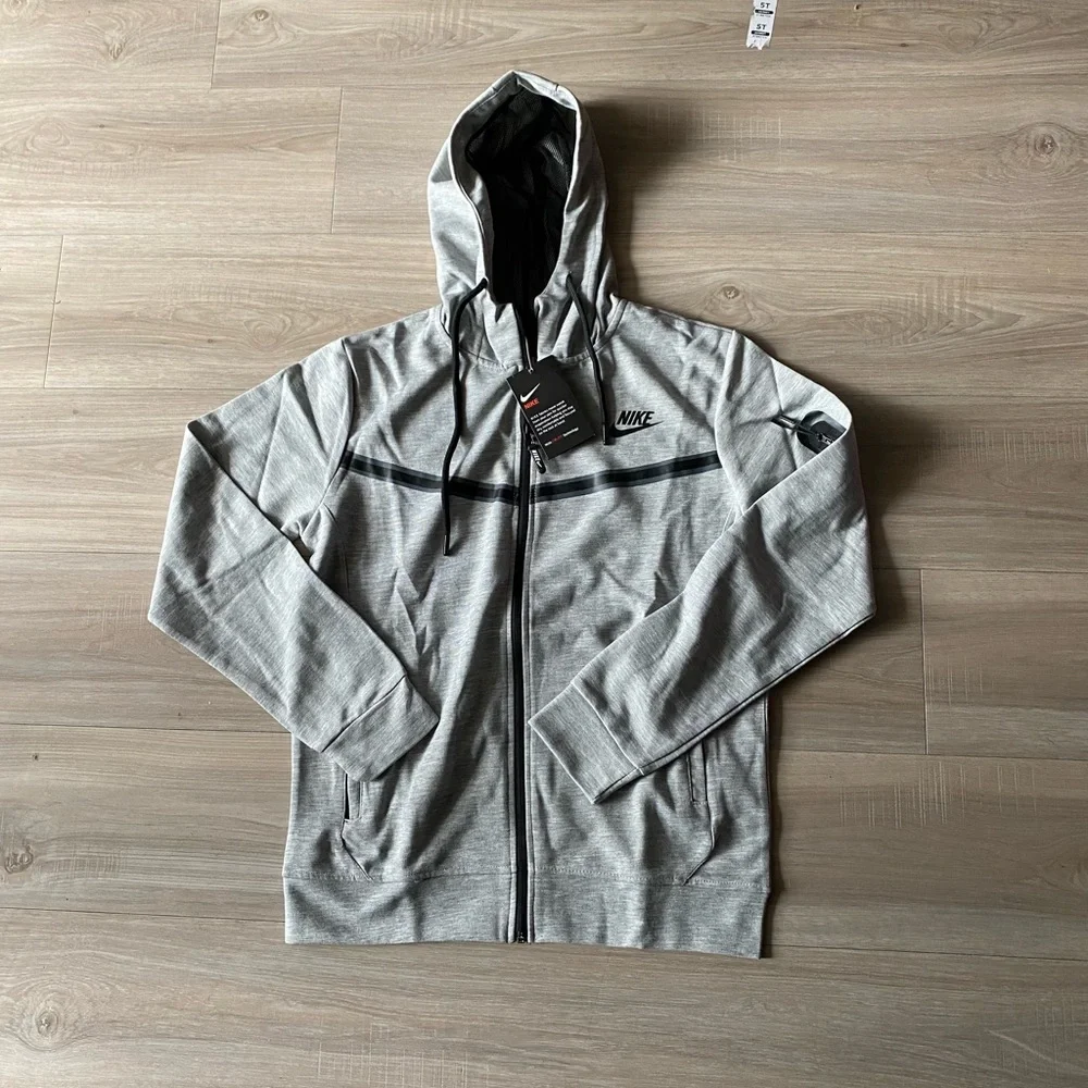 Grey Nike set - Picture 11 of 14